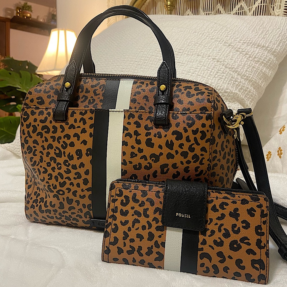 Fossil Cheetah Matching Set (Purse + Wallet)